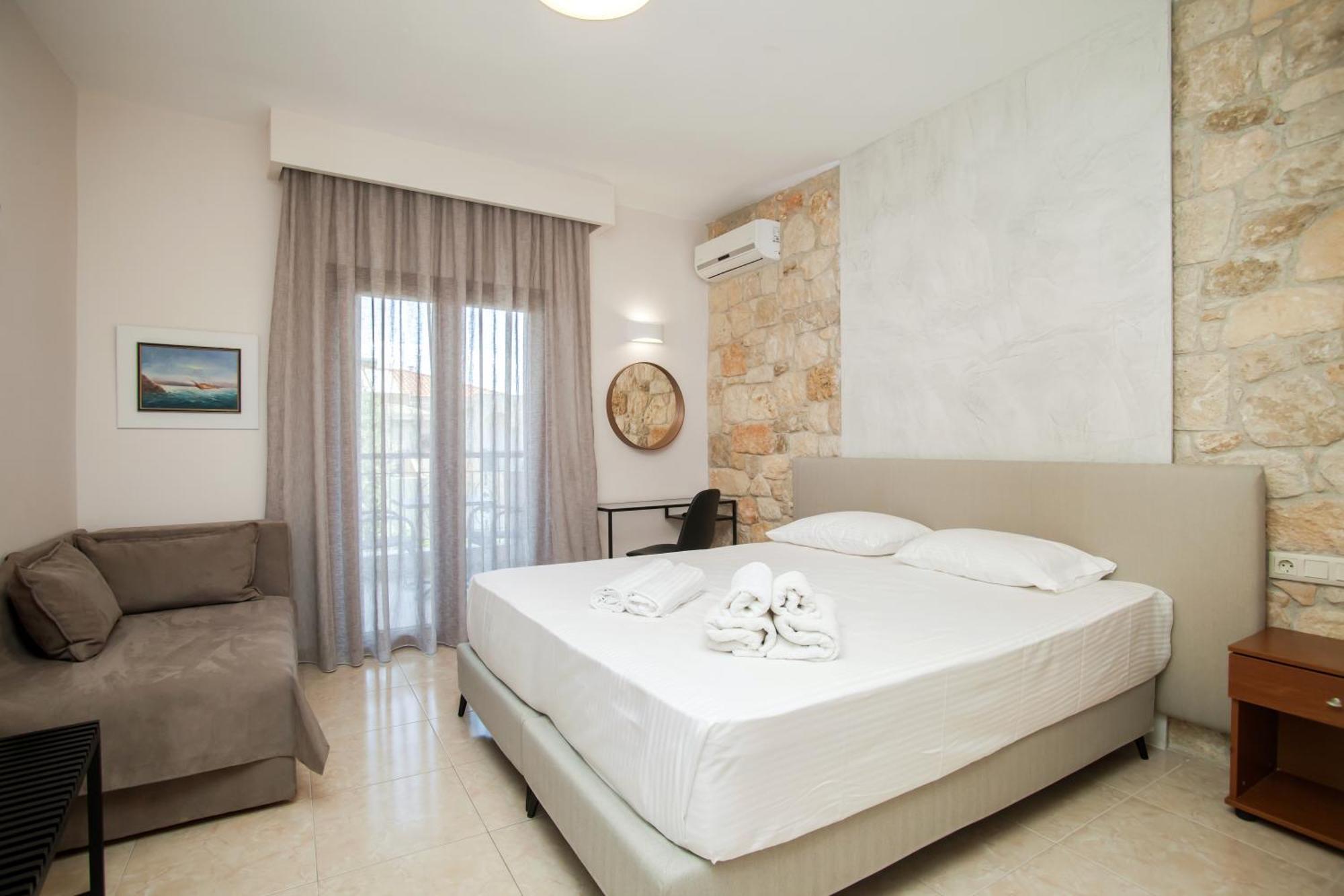 Venia Apartments Afytos Ngoại thất bức ảnh